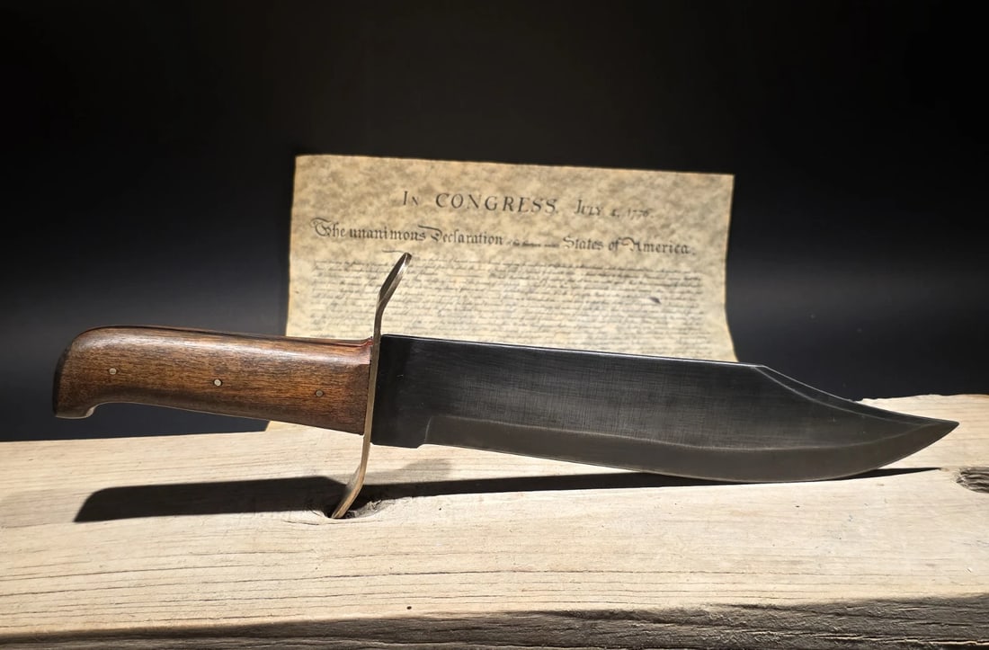 15" Antique Style Civil War Bowie Knife: 15" Wonderful Antique Style Reproduction Bowie Knife. Great historical design and style reminiscent of the Civil War era, this knife is a true gem for collectors and enthusiasts alike. The patina on