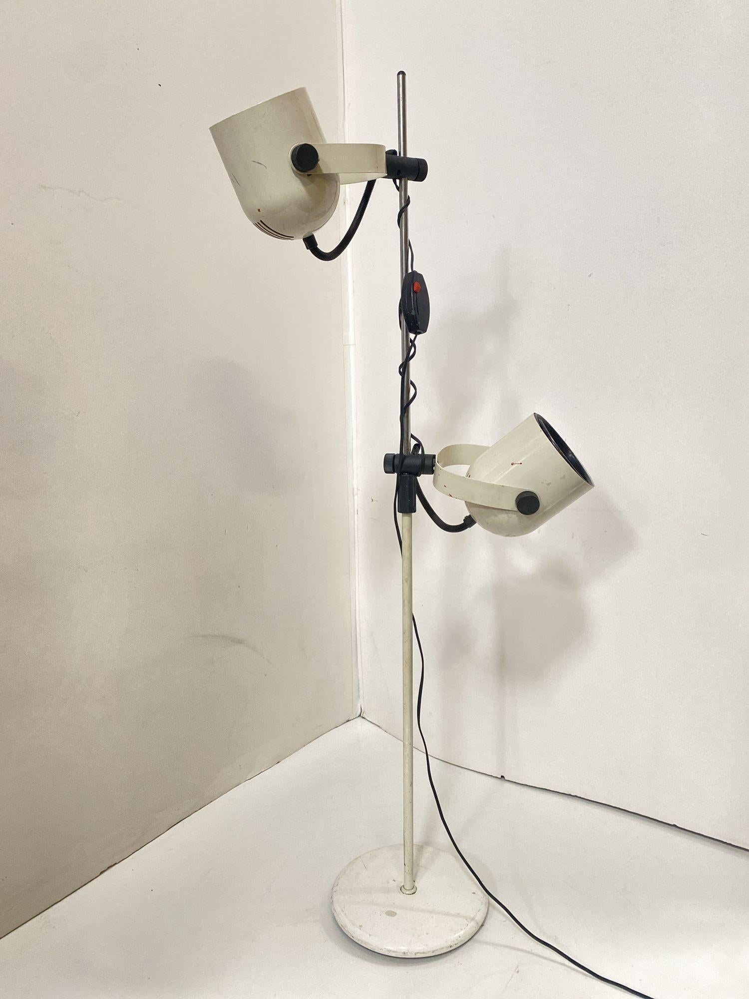 Italian Modern White Enameled Double Spot Floor Lamp, 1970 - 5