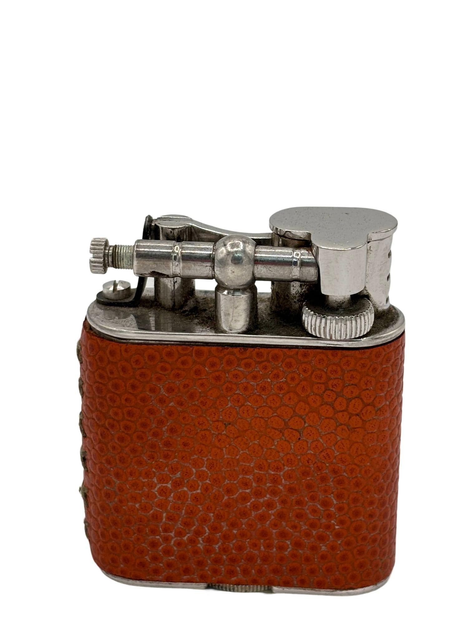 1930s Dunhill "Globetrotter" Crocodile Leather Wrapped Sports Lift Arm Lighter - 4