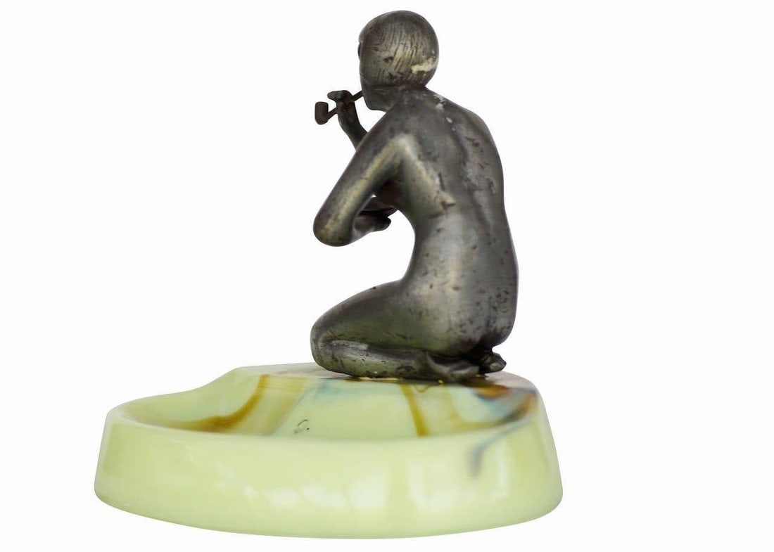 Nude Art Deco Smoking Flapper Slag Glass Ashtray by Houzex - 2