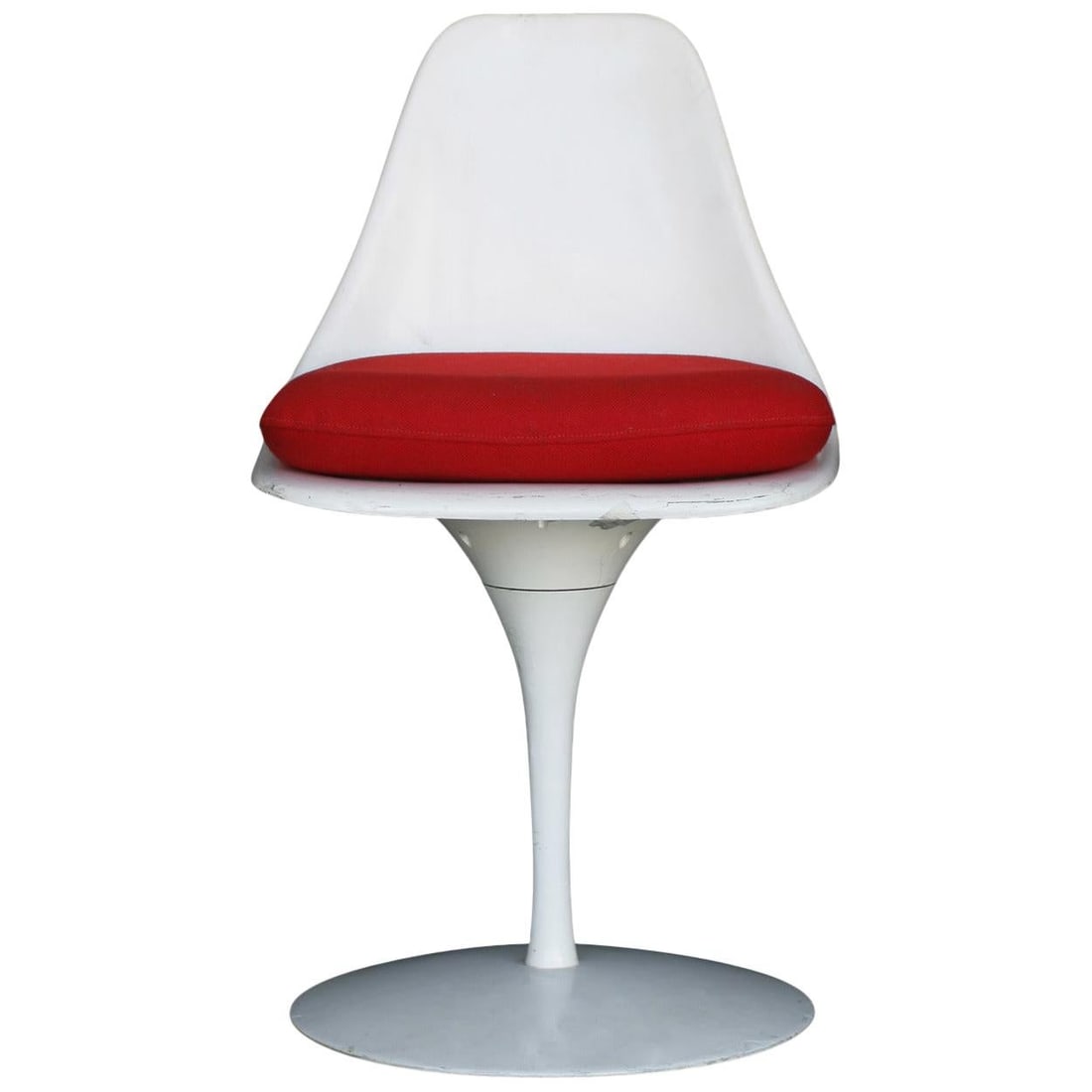 Burke Saarinen Style Tulip Chair, circa 1965: Title: Burke Saarinen Style Tulip Chair, circa 1965 Description: Modeled after Eero Saarinen's Tulip series, The Arkana shell chair was designed by Maurice Burke in 1965 for the Arkana company in