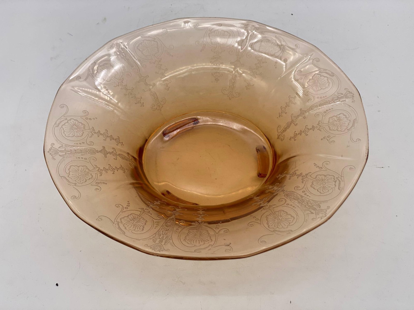Vintage Bohemian Peach Intaglio Glass Fruit Bowl, Circa 1930 - 2