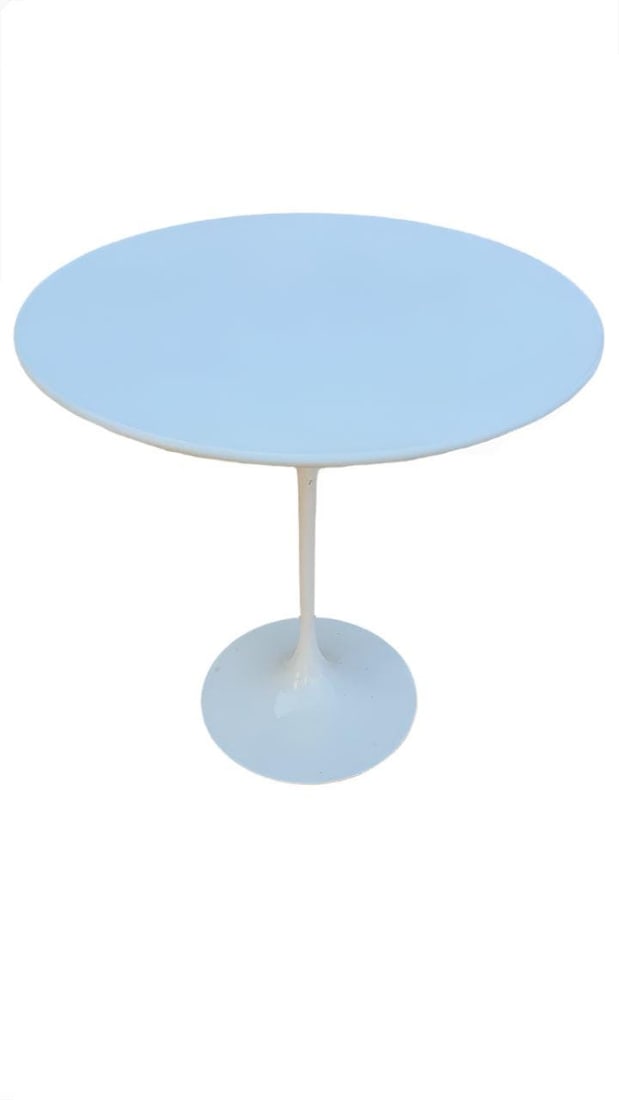 MCM Knoll Tulip Side Table: Mid Century Modern Eero Saarinen for Knoll White Round Tulip Side TableEero Saarinen designed for Knoll 20" diameter "Tulip" side table with aluminum base and laminate top.Circa 20th Century Dimension