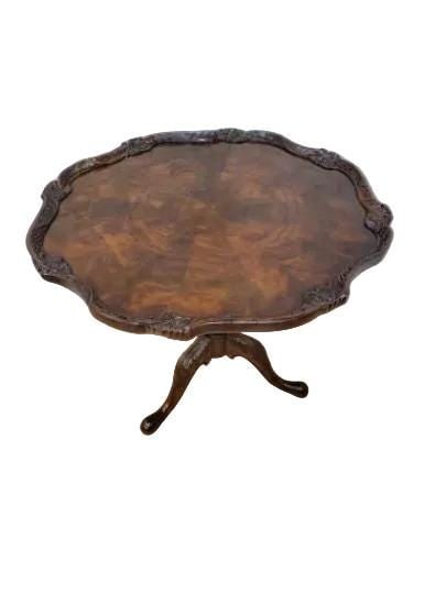 Vintage Georgian Style Pie Crust Table by Maitland-Smith - 2