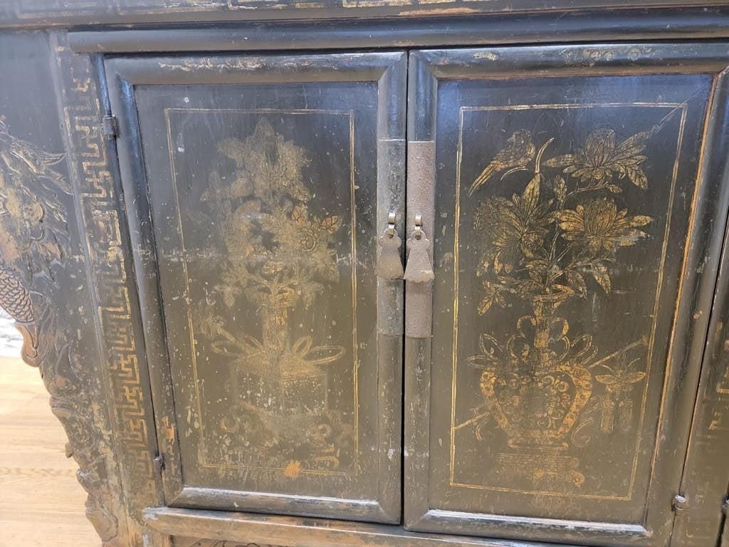 Antique Shanxi Province Elm Sideboard - 3