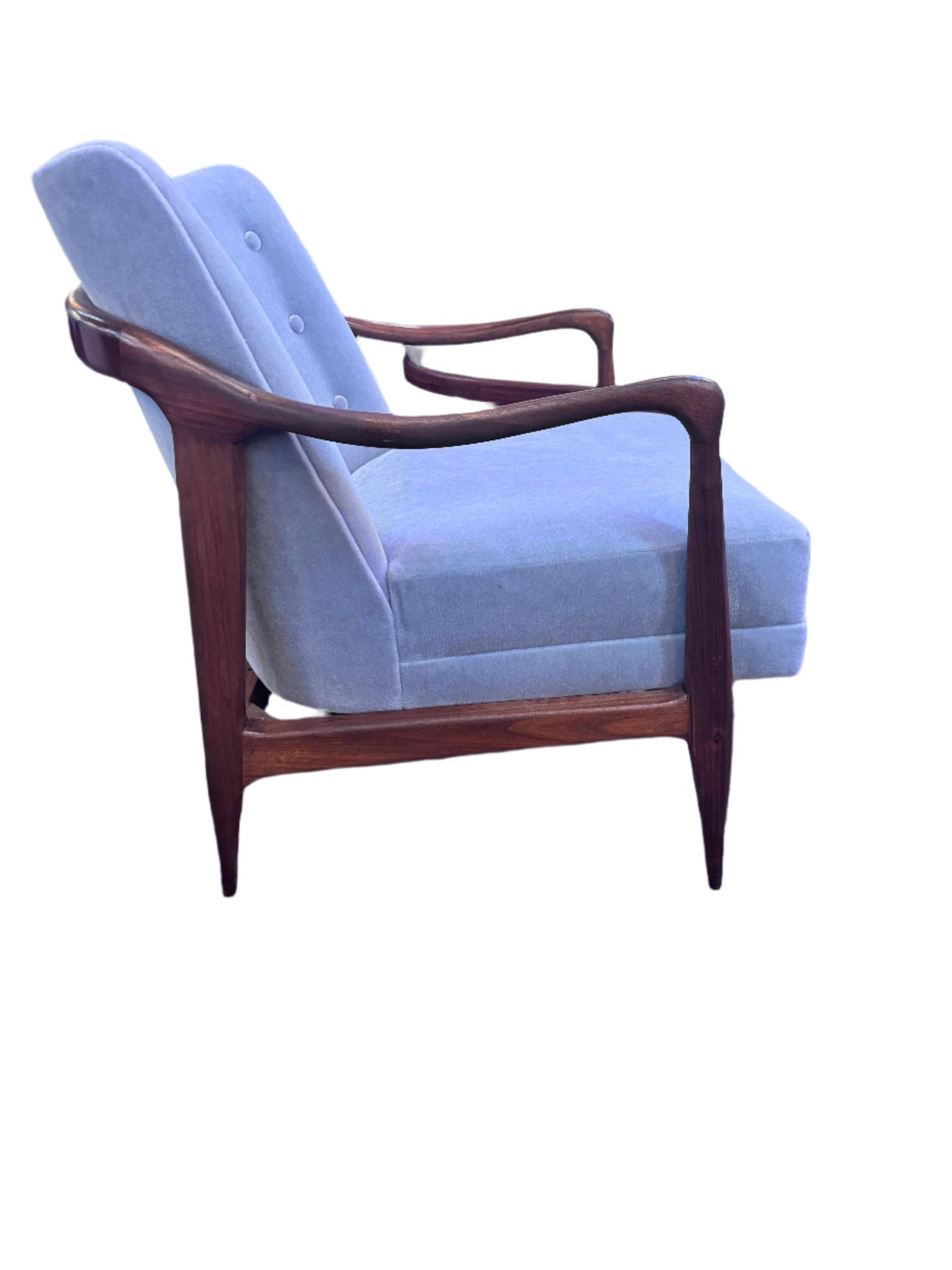 MCM Sculptural Accent Chair Newly Reupholstered - 5