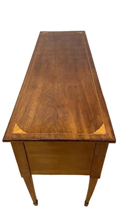 Antique Federal Style Mahogany Inlaid Spade Foot Sideboard - 2