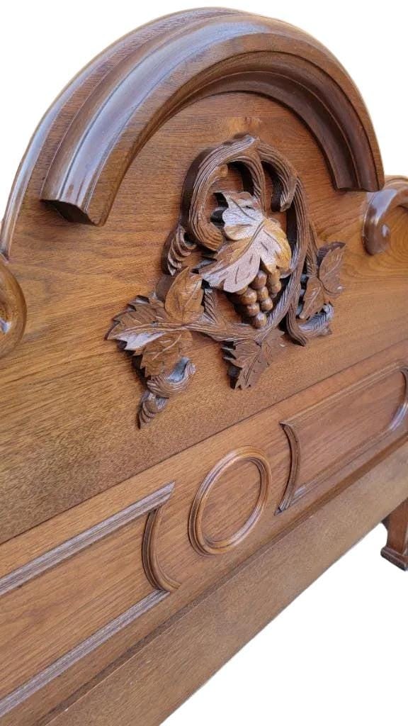 Antique Victorian Eastlake Style Carved Black Walnut Full Size Bed Frame - 7