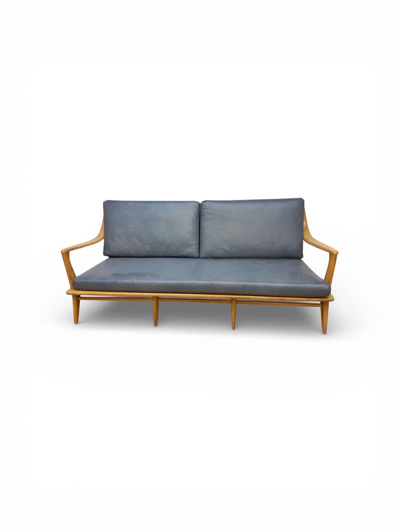 MCM Heywood Wakefield Aristocraft Sofa Newly Reupholstered: Materials: WoodMid Century Modern Heywood Wakefield Aristocraft Sofa Newly ReupholsteredMid Century Modern Classic Heywood Wakefield Aristocraft Design, Wheat Finish 1950s Sofa has been newly