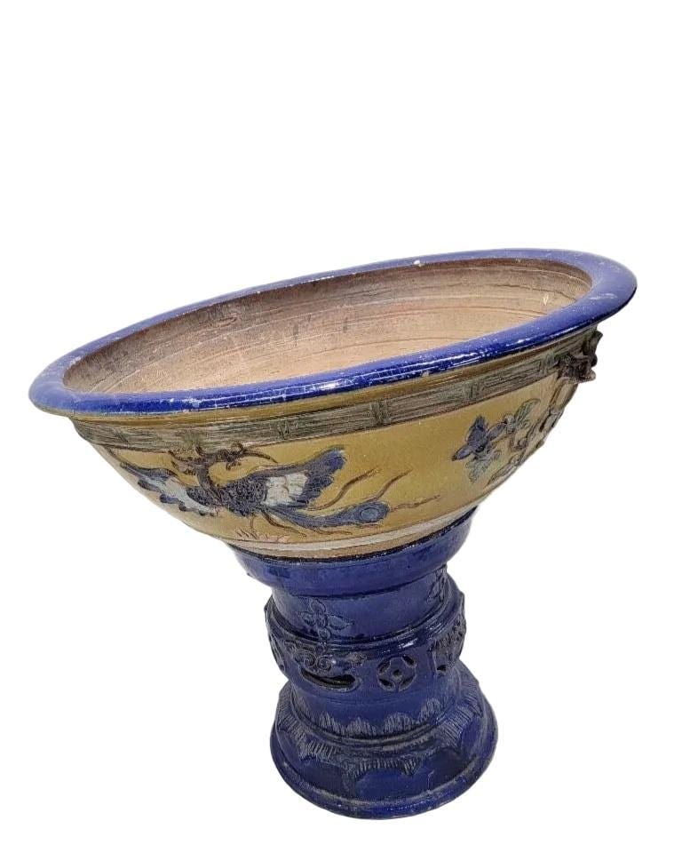 Antique Yellow and Blue-Glazed Planter Pot from Guangdong Province - 5