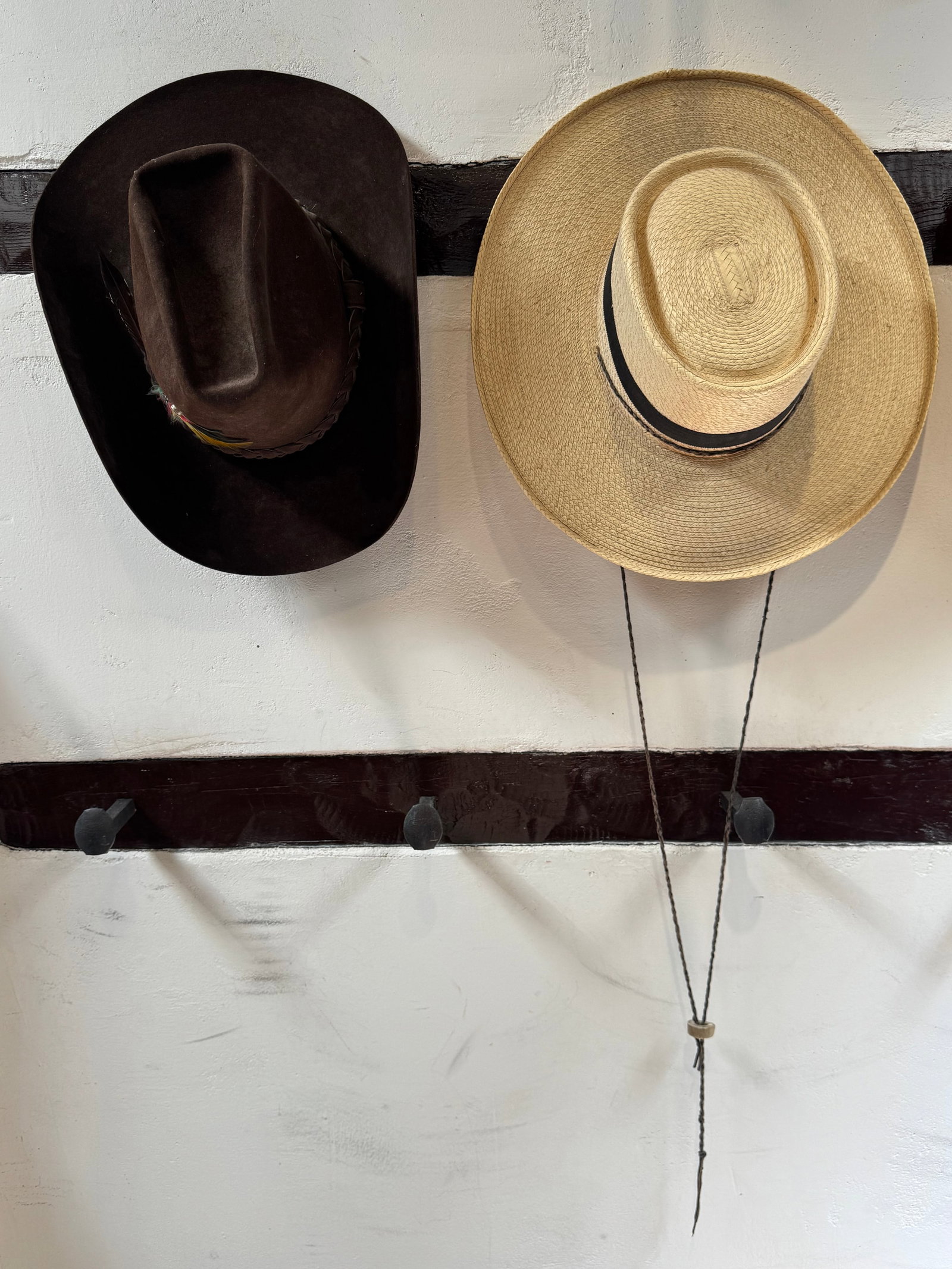 Pair of Vintage Western Hats: Stetson Felt and Straw Sombrero - 2