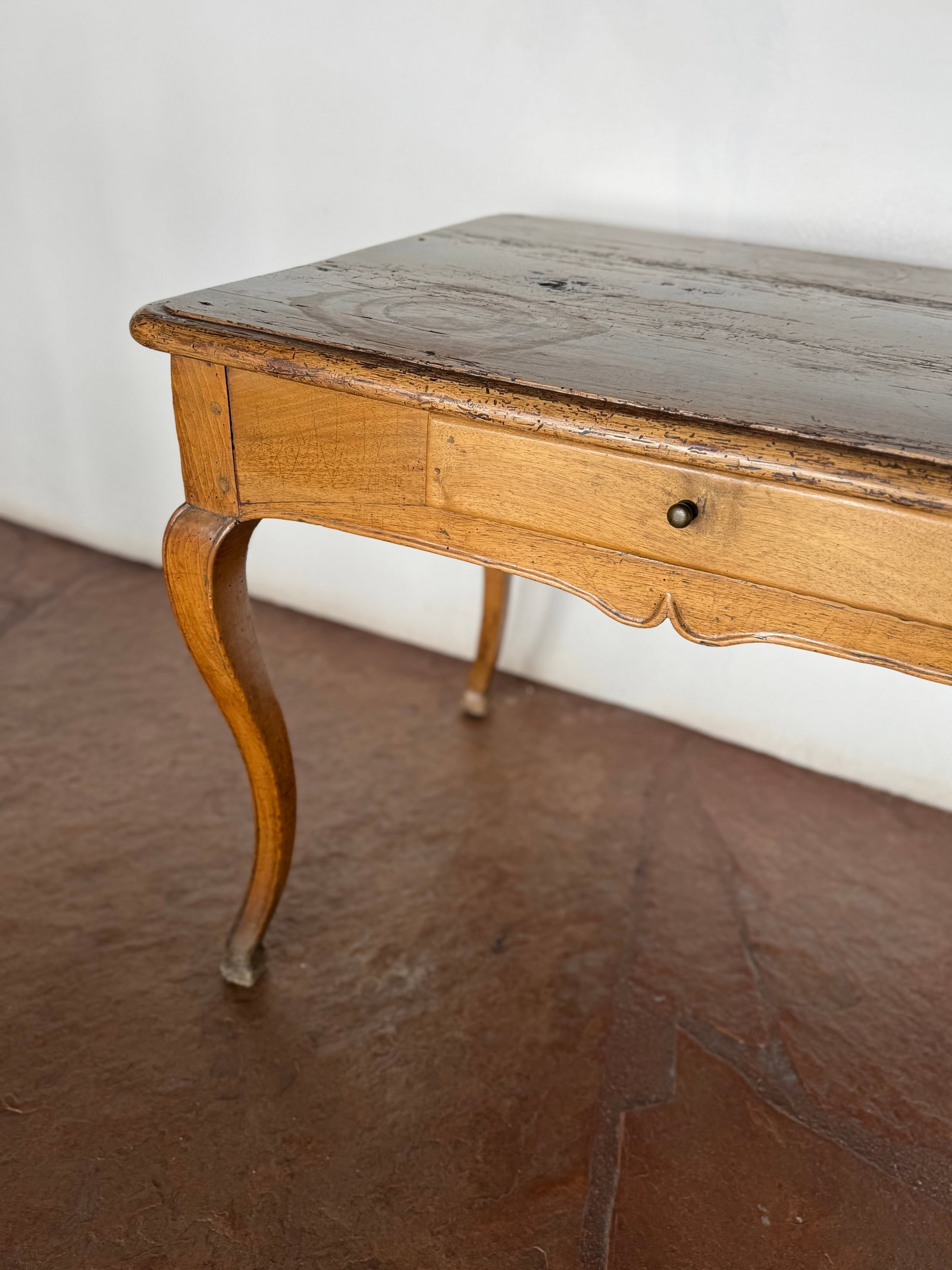 French Provincial Style Oak Side Table with Cabriole Legs - 4