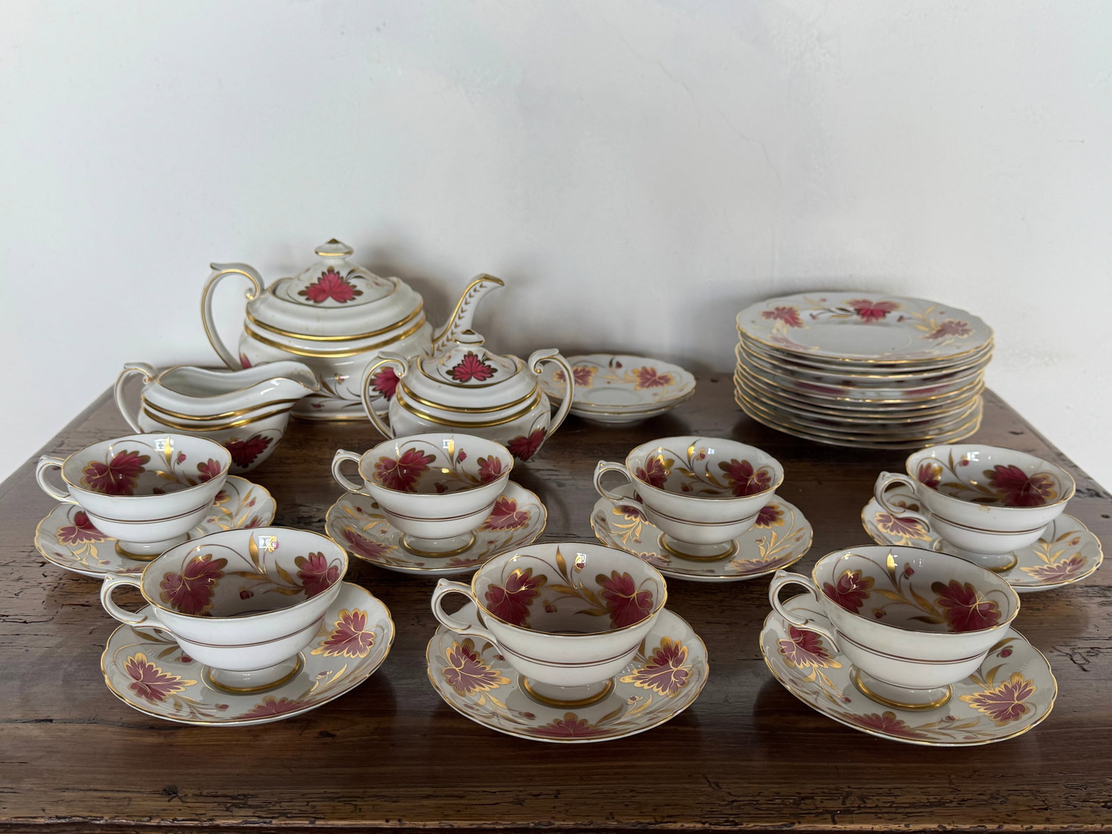 An English Grosvenor China "Culross" Part Dinner and Tea Service - 2