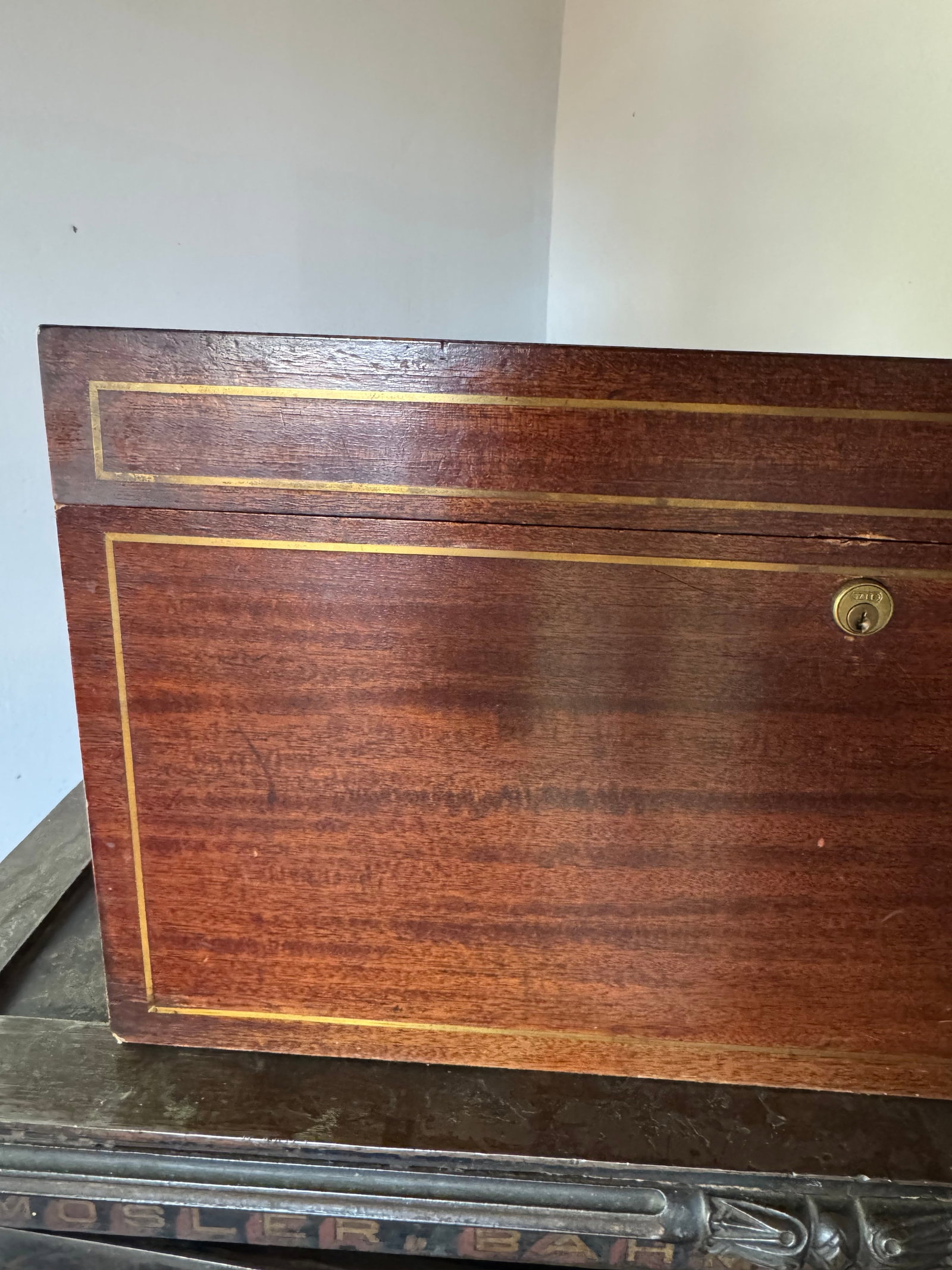 An Early 20th Century Humidor Box by Benson & Hedges, London - 3