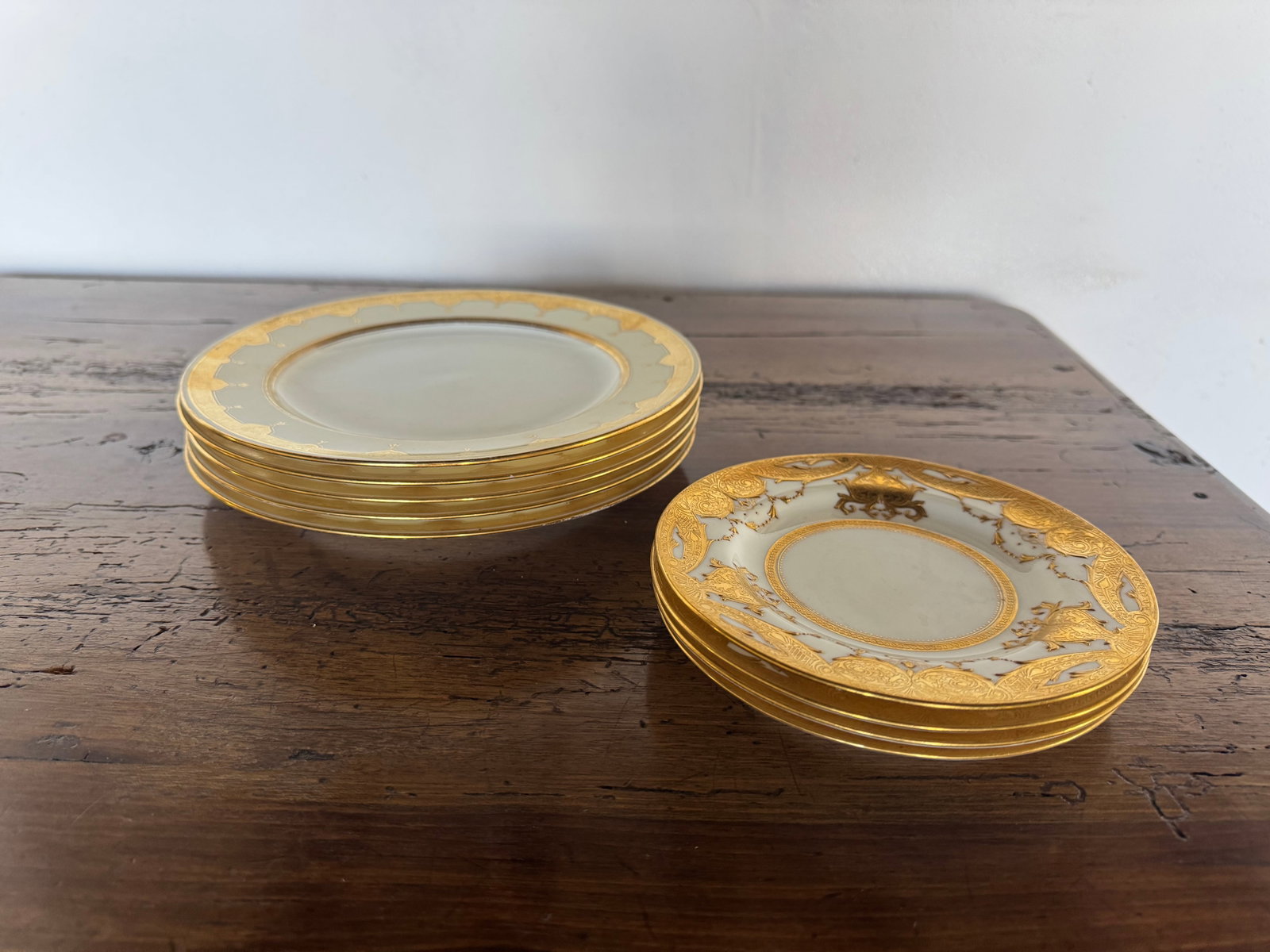 Set of Ten Copeland Spode Dinner and Dessert Plates in Two Patterns - 2