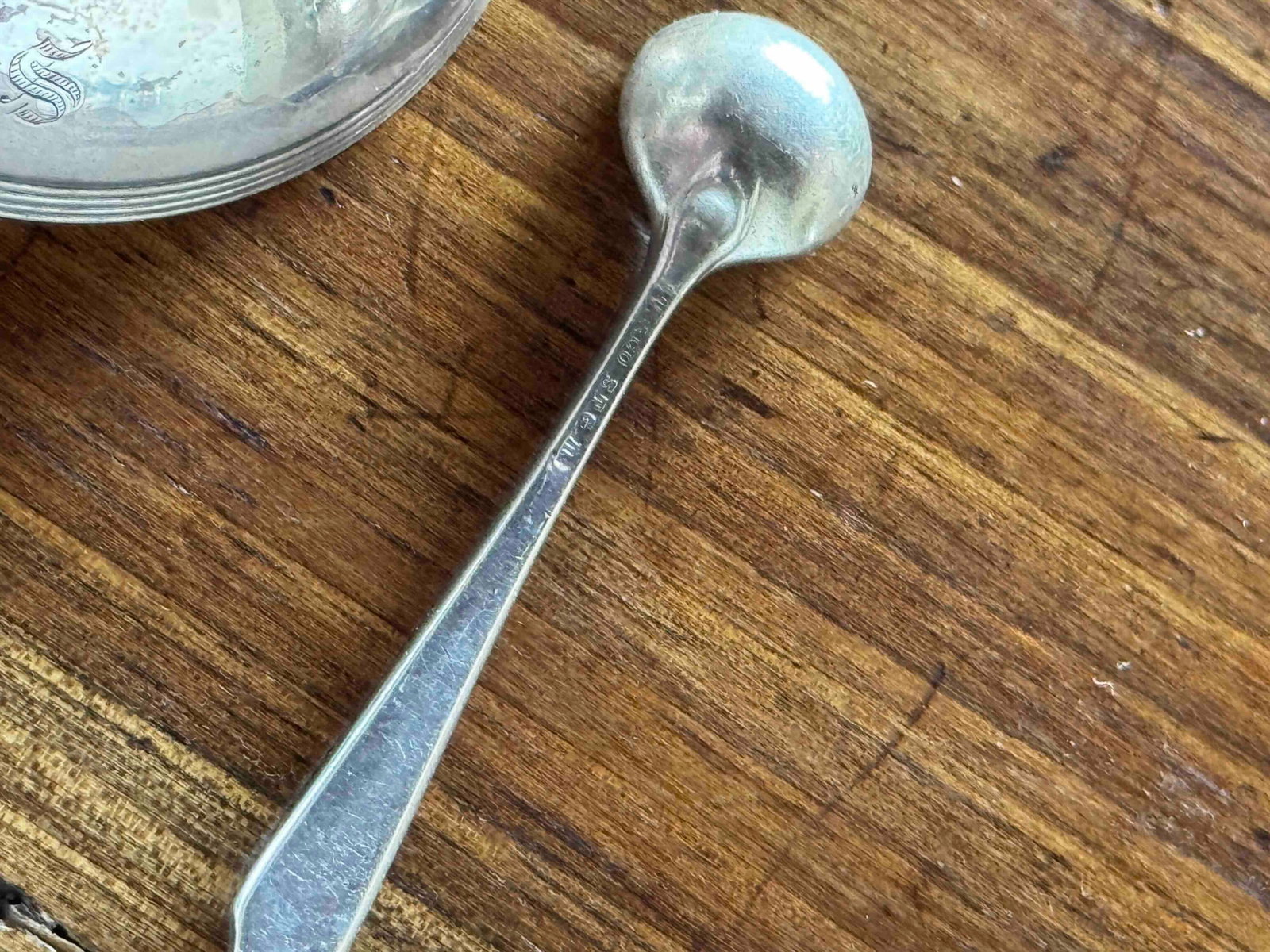 Set of Twelve Tiffany & Co. Sterling Silver Salt Cellars and Spoons - 4