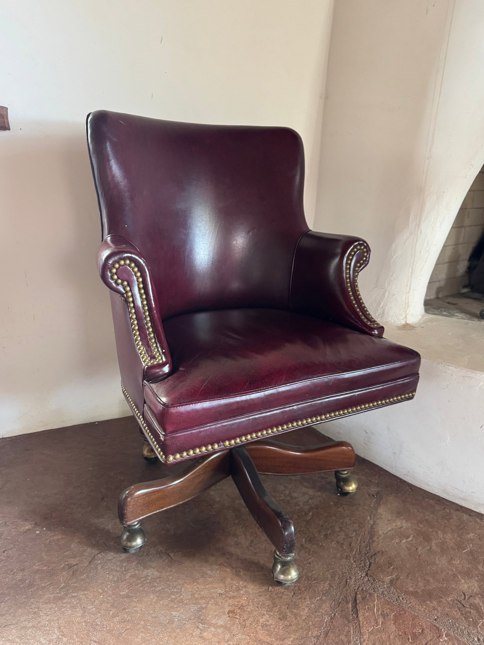 Hancock & Moore Tufted Leather Swivel Office Chair - 2
