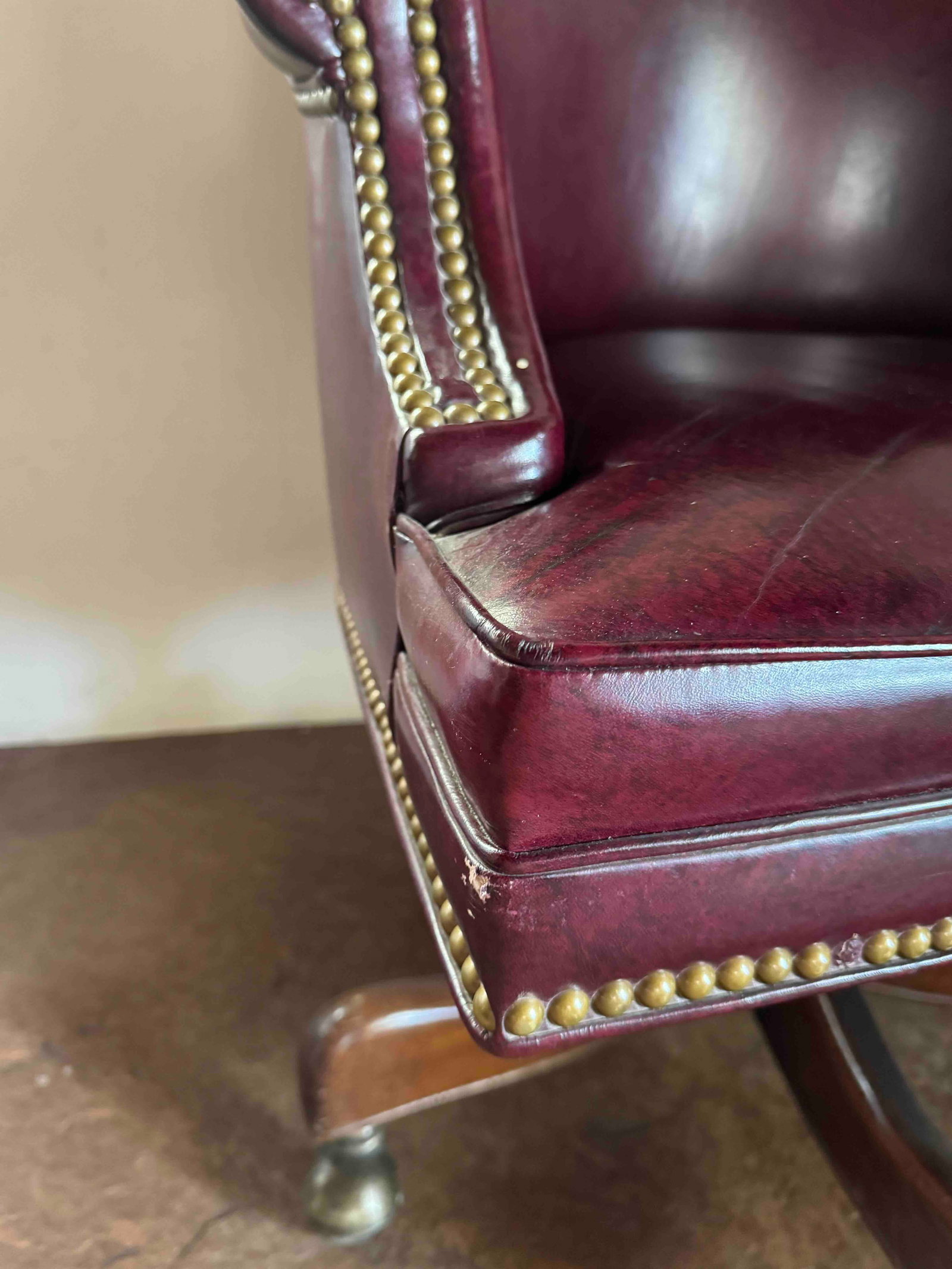Hancock & Moore Tufted Leather Swivel Office Chair - 3