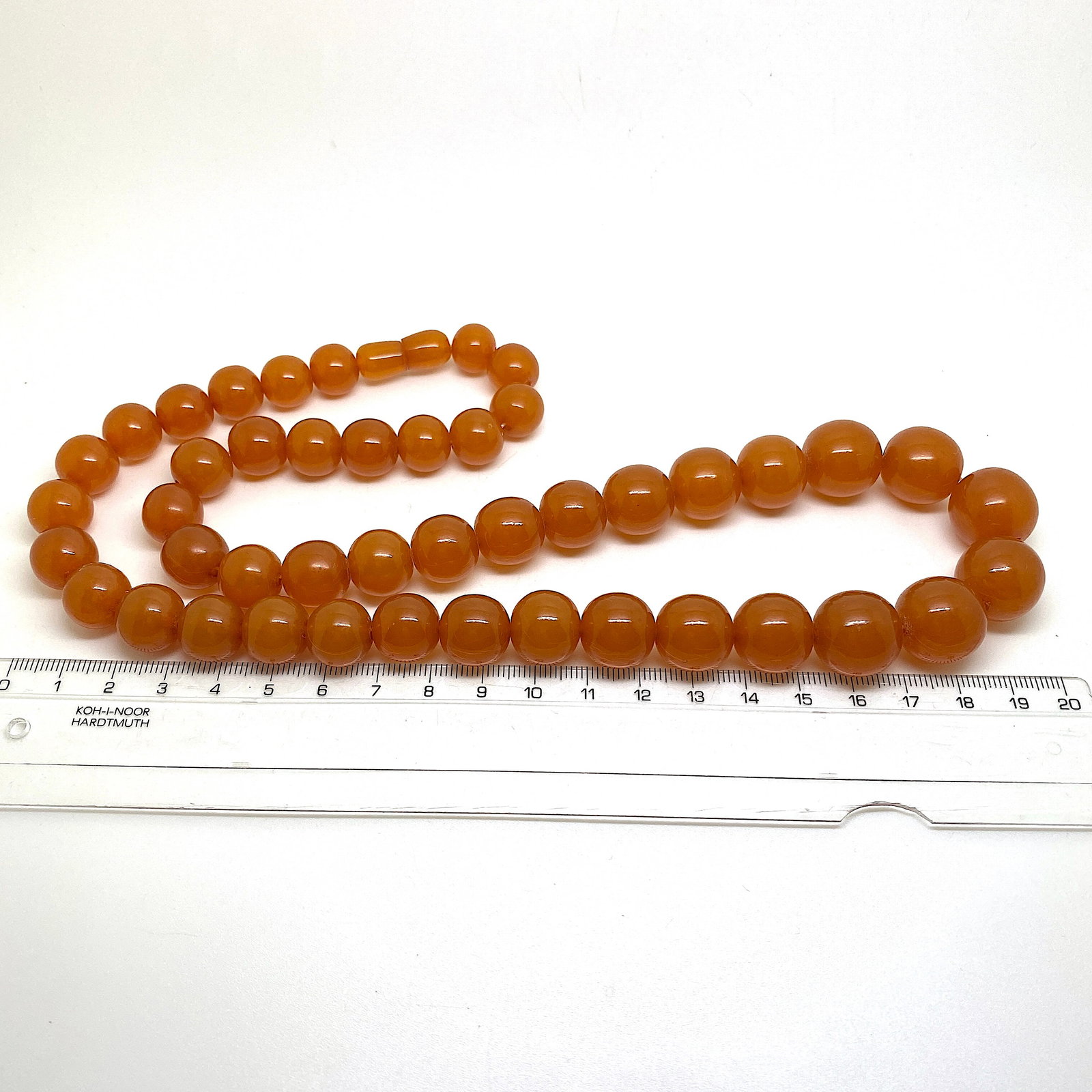 Alluring Unique Vintage Amber Necklace made from Round Amber beads - 7