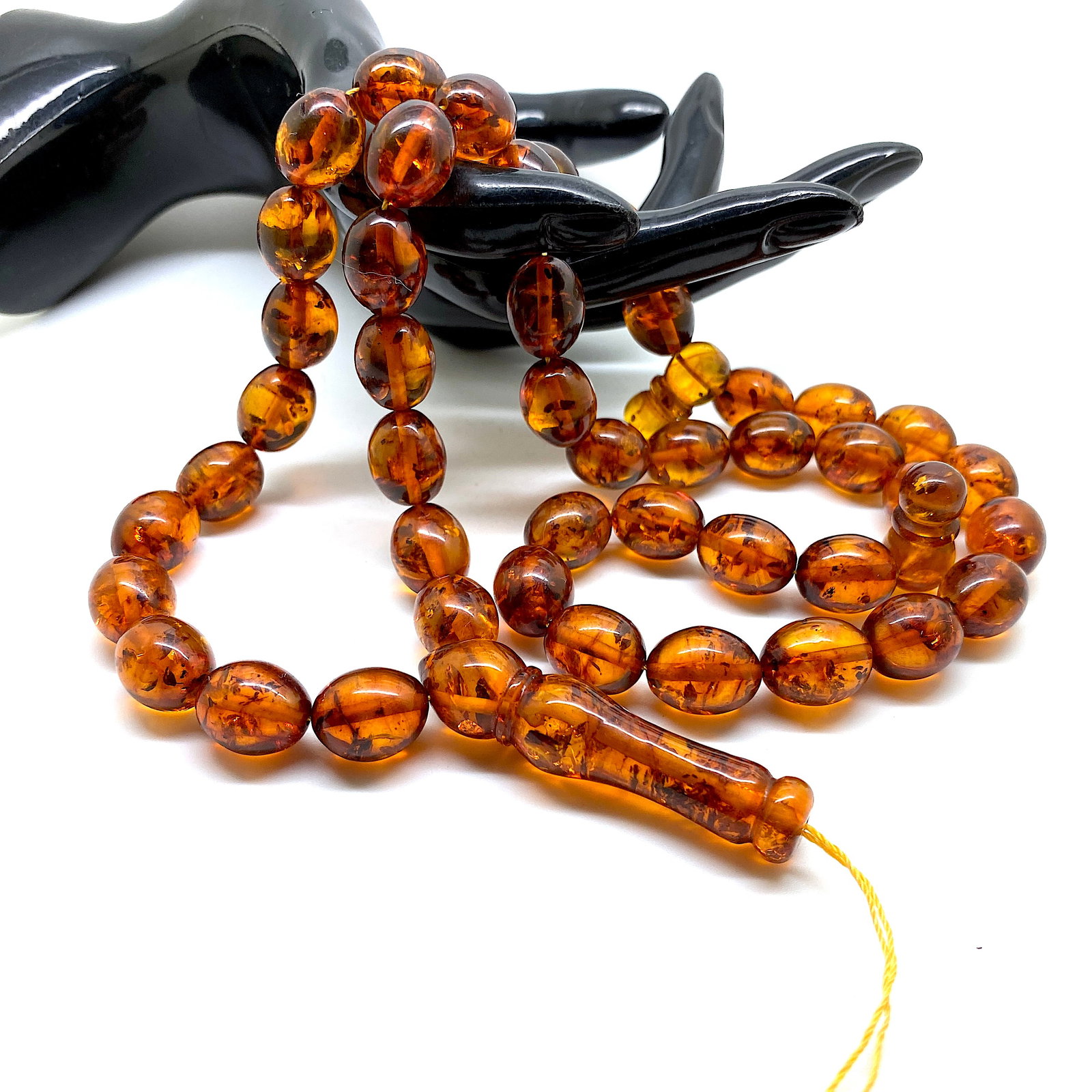 Unique and Impressive Amber Tesbih made from Olive shaped Amber beads - 3