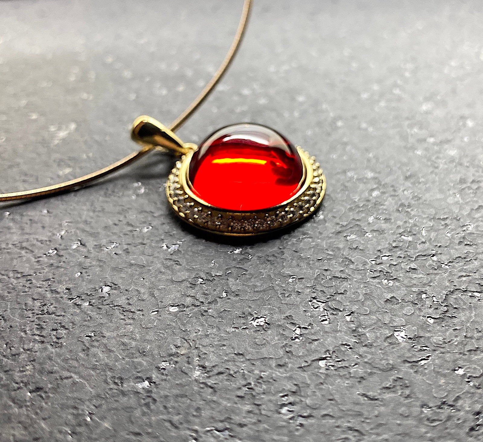 Beautiful Amber Pendant, shaped like an Ornament - 3