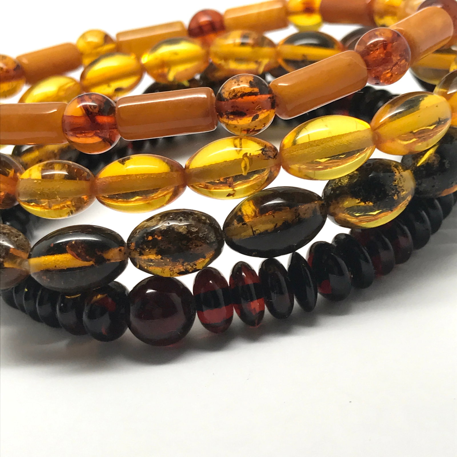 7x vintage bracelet Baltic amber various shape 48.7 grams - 9