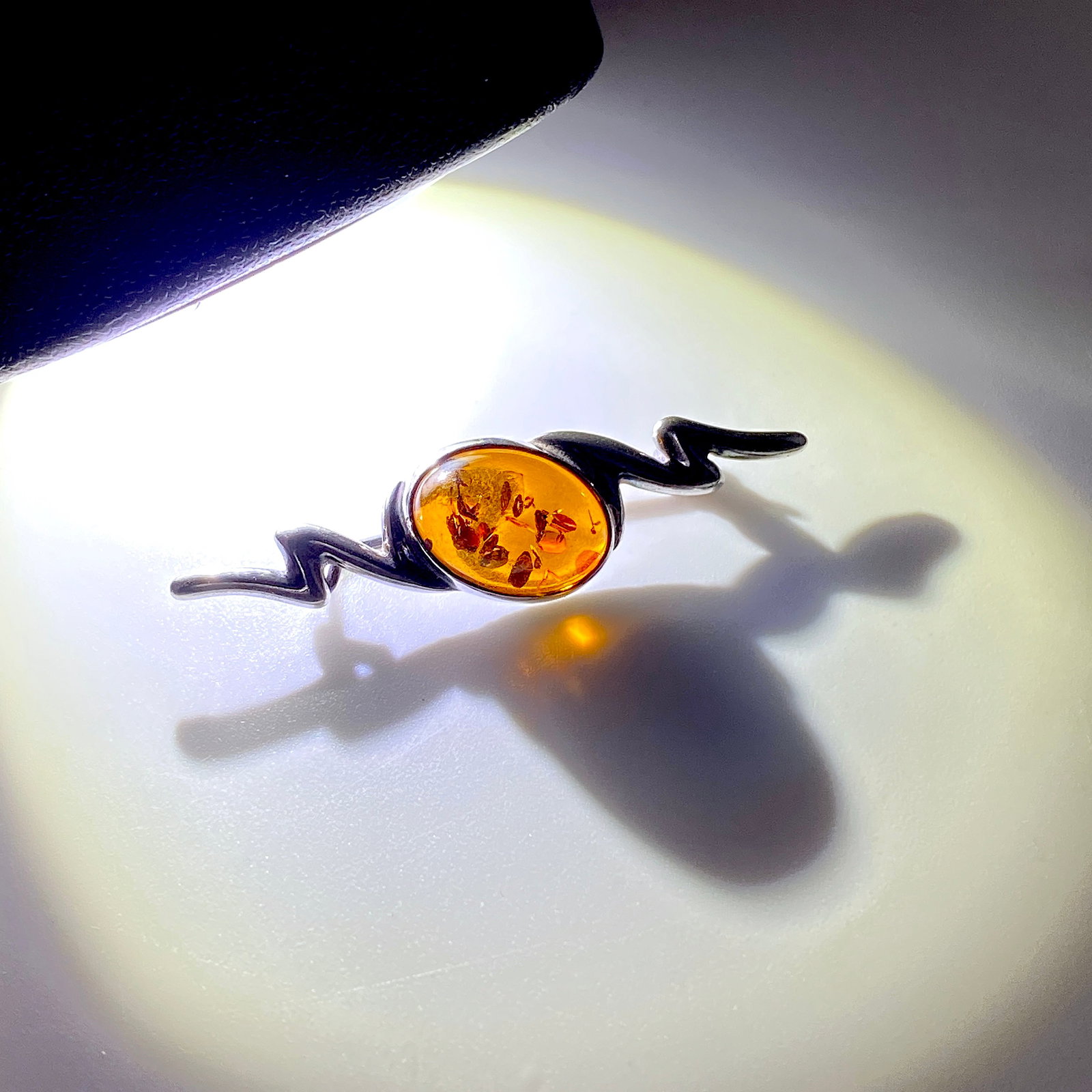 Magnificent Vintage Amber Brooch - 6