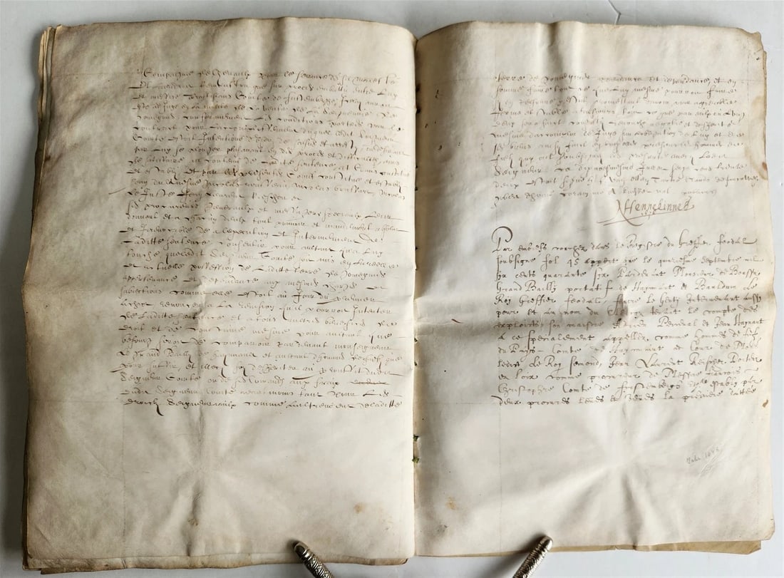 17th century MANUSCRIPT on VELLUM ANTIQUE LEGAL DOCUMENT in FRENCH 24 pages - 13