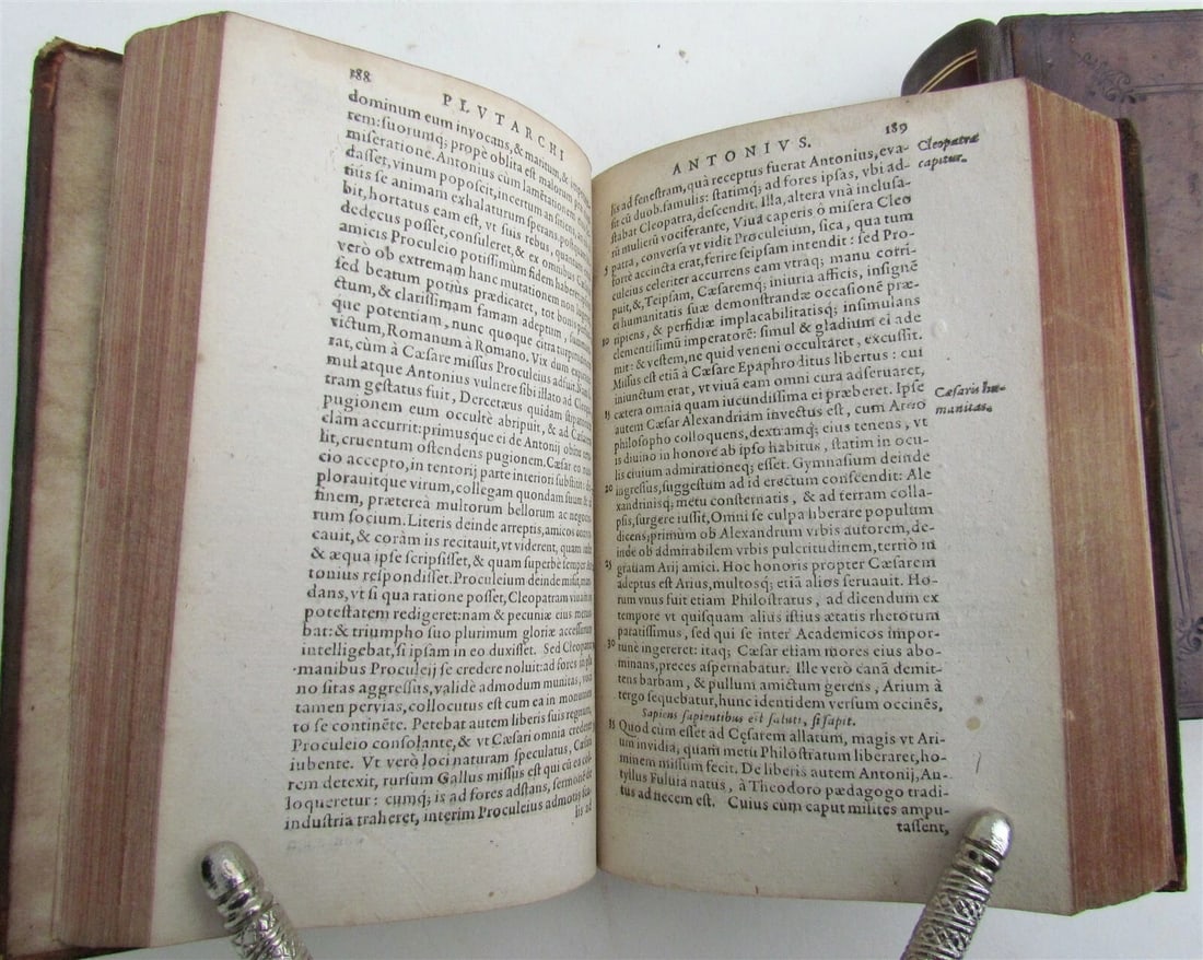 1579 PLUTARCH 3 VOLUMES PLUTARCHI CHAERONENSIS antique - 10