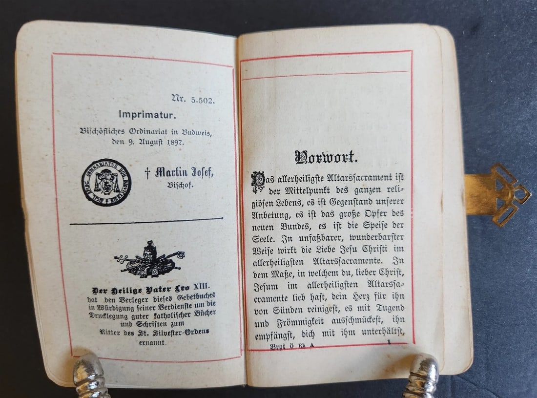 1890s PRAYER BOOK in GERMAN antique NICE BINDING w/ APPLIED BRASS CROSS - 9