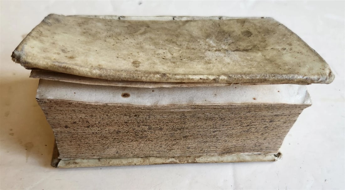 1659 EMBLEMATA by SAAVEDRA FAJARDO antique VELLUM BINDING ILLUSTRATED - 9