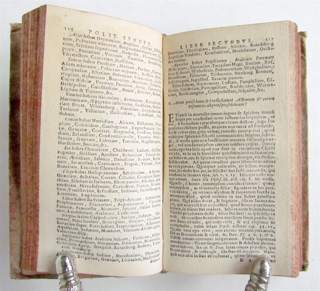 1632 POLITICS of REPUBLICS antique Introductio Universalis in omnes respublicas - 4