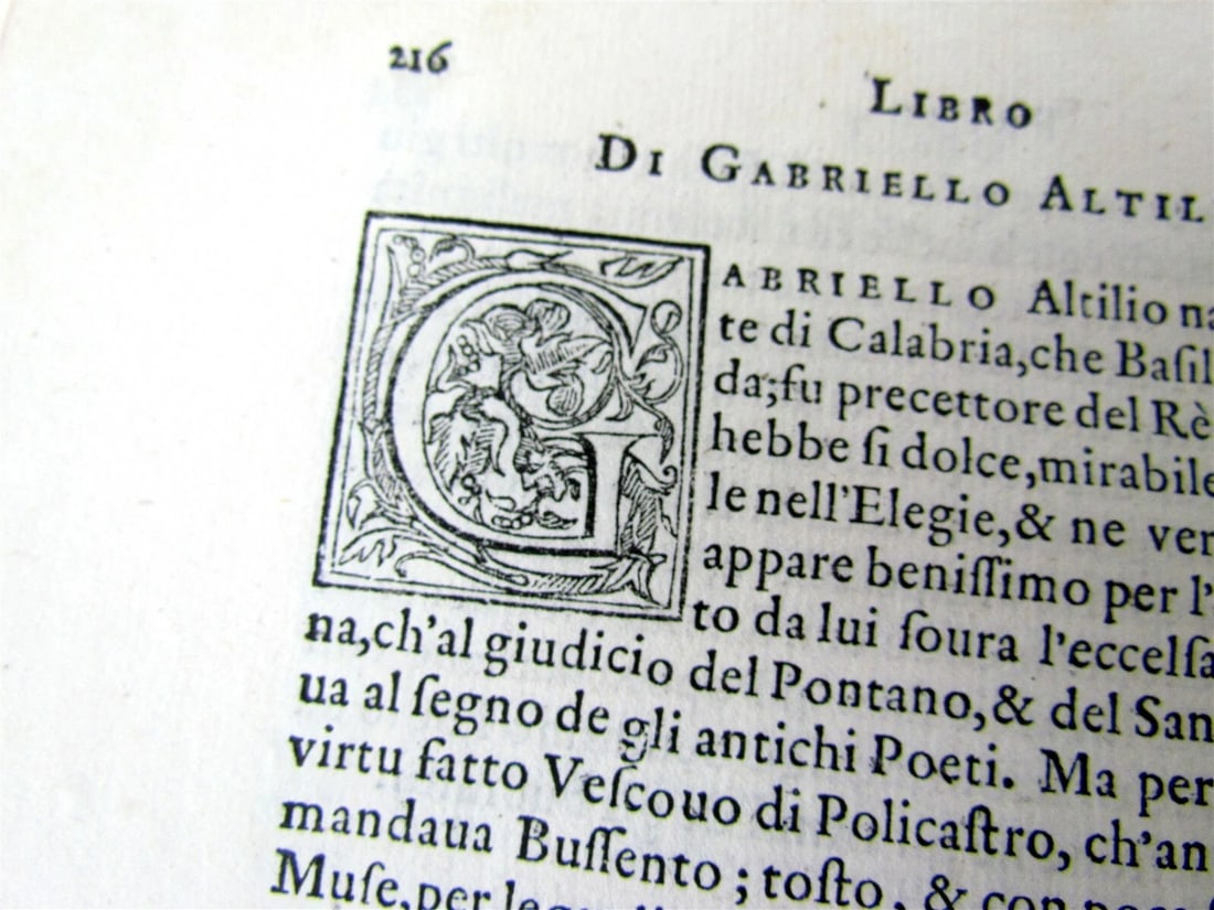 1552 Inscriptions placed under the True Images of the Famous Men antique book - 11