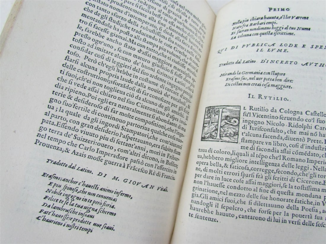 1552 Inscriptions placed under the True Images of the Famous Men antique book - 8