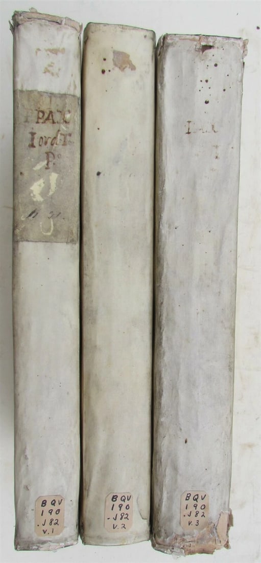 1729 VELLUM BINDING 3 FOLIO VOLUMES Elucubrationum Diversarum Vicentini ANTIQUE (1 of 8)