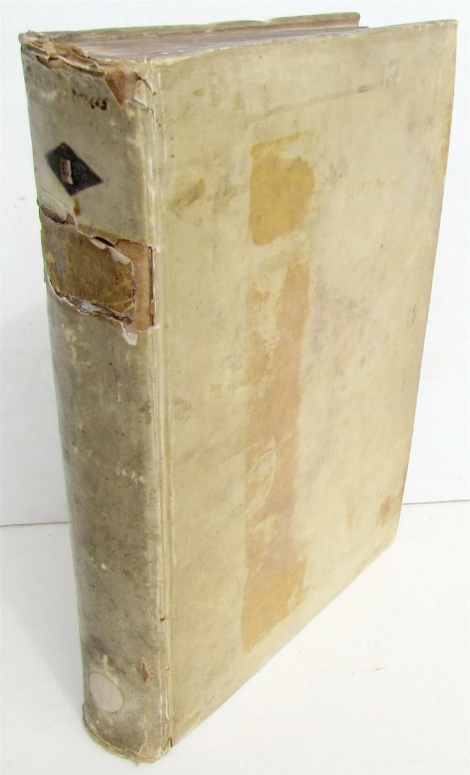 1705 ANTIQUE VELLUM BOUND FOLIO VETUS ET NOVA ECCLESIAE DISCIPLINA: FORUM ECCLESIASTICUM by PETRO LEURENIO Venice, 1729. Folio, size 13.5 x 9.5". Bound in period full vellum, spine lettered in gilt. Ex-library. Toning, foxing (23) Reserve: $210.00 Shipping: Domestic: