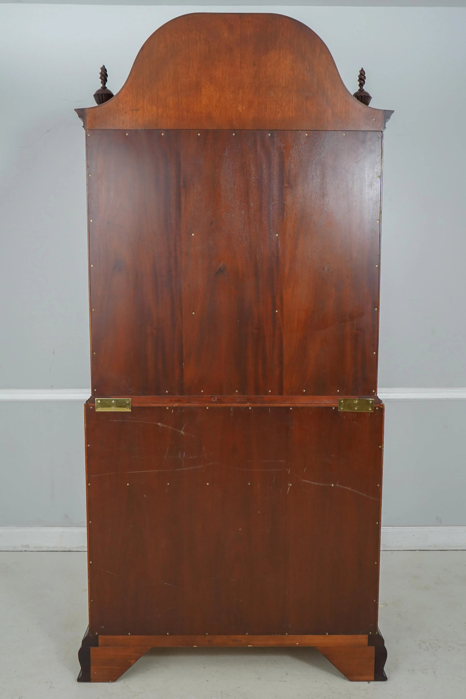 Kindel Winterthur Collection Mahogany Updyke Secretary Desk - 9