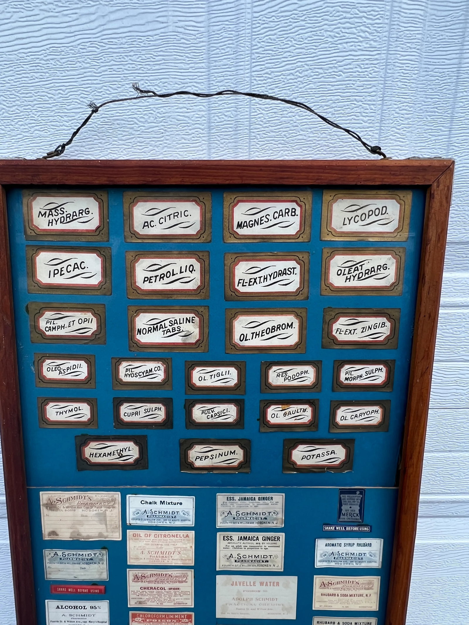 Rare Adolph Schmidt Pharmacy Label Display Including 110 Antique Labels - 11