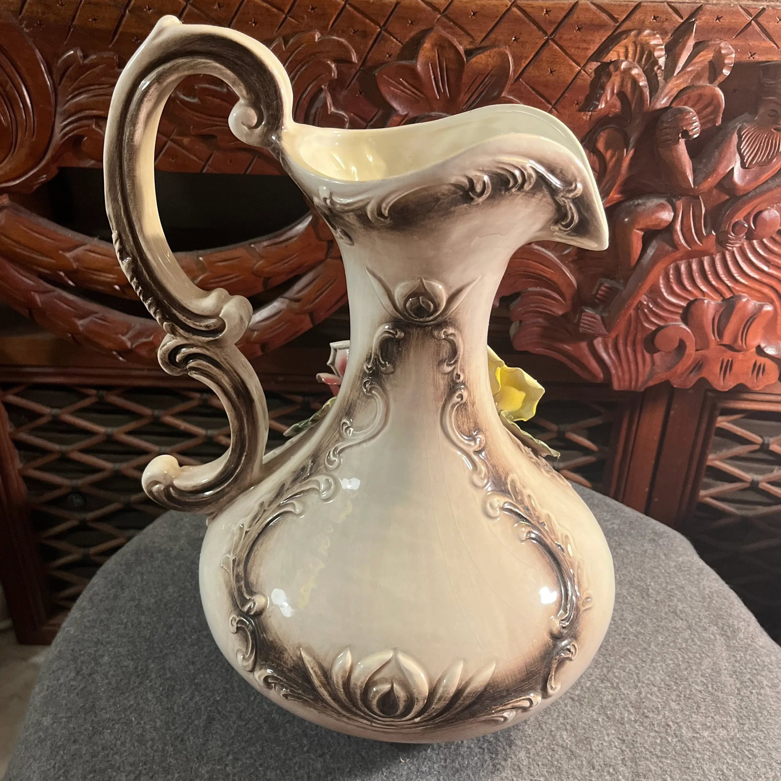 Mid 20th Century Capodimonte Porcelain Pitcher - 4