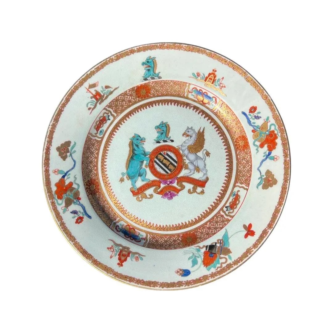 Pair, Chinese Export ââ‚¬ËœYonge' Armorial Porcelain Soup Plates - 3