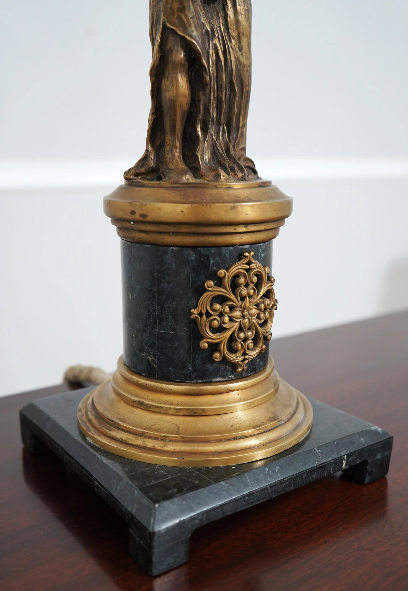 Maitland Smith Pair Bronze & Marble Figural Men Table Lamps - 7