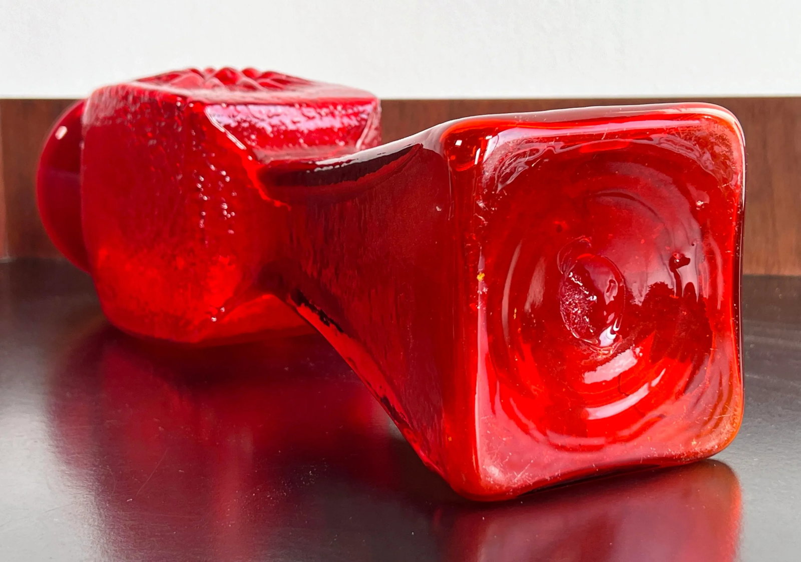 Vintage Mid Century Modern Indiana Handcraft Red Glass Sunburst Vase - 8
