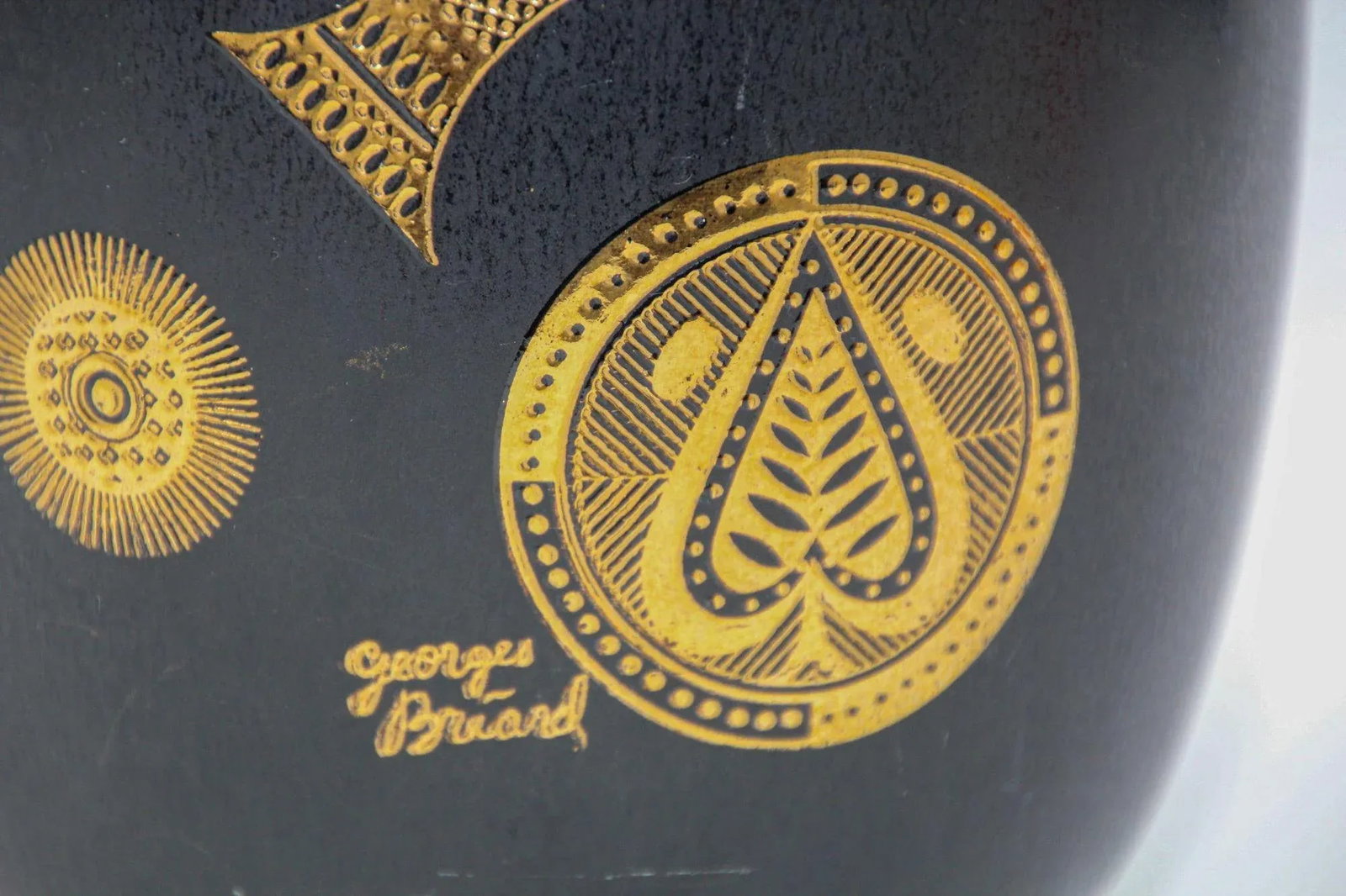 Georges Briard Black and Gold Ceramic Vase for Hyalyn 1960s Hollywood Regency - 8