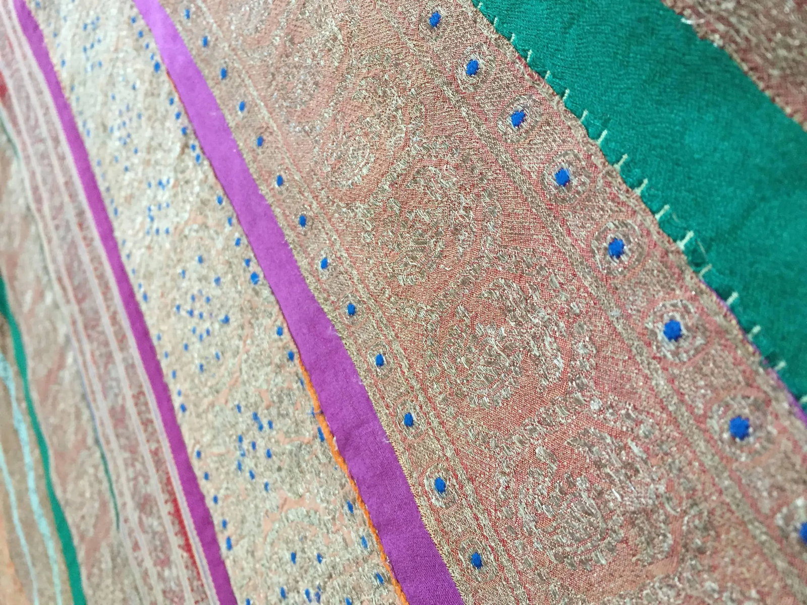 Vintage Indian Silk Sari Textile Quilt Patchwork - 3