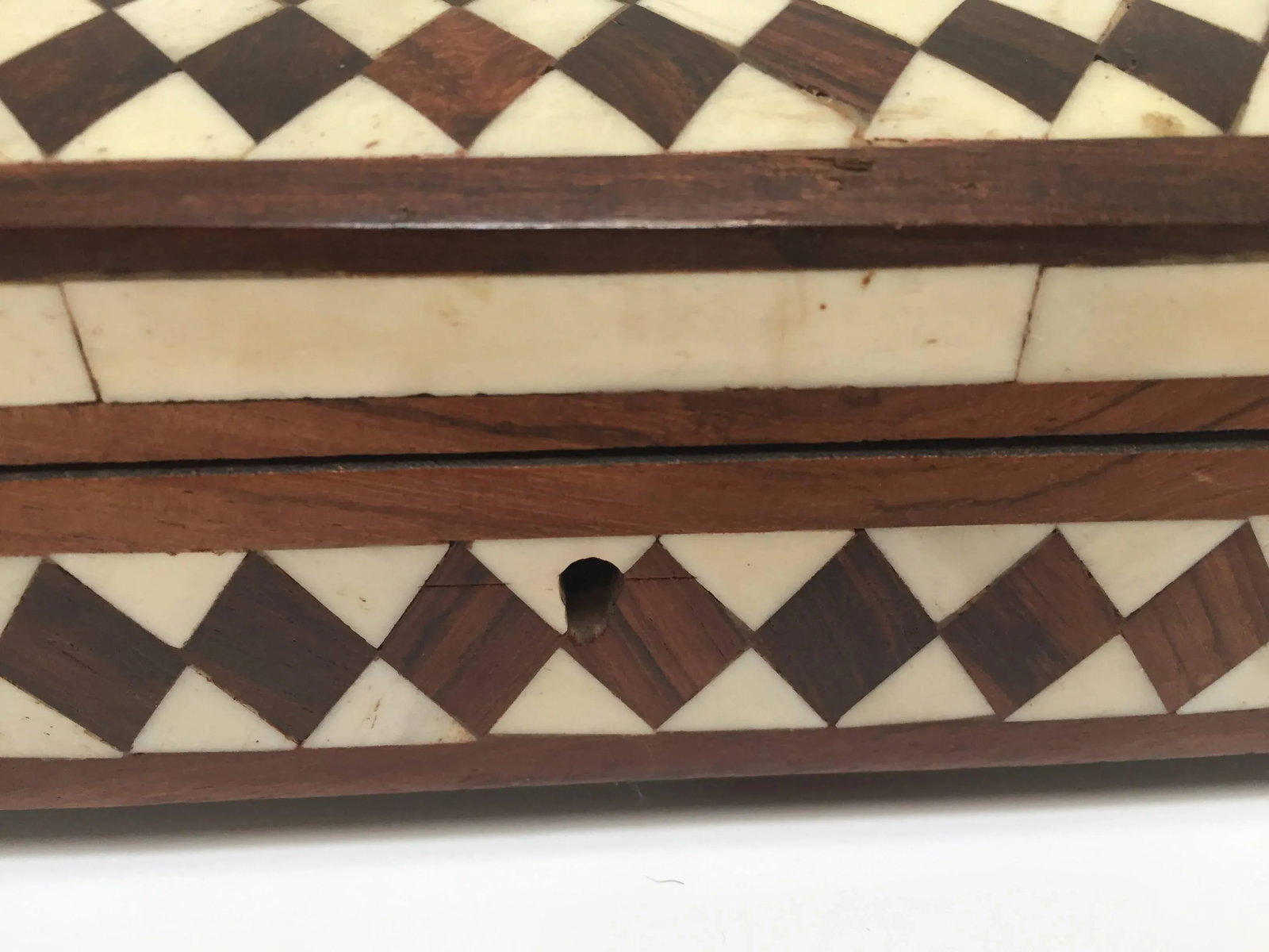 Vizagapatam Anglo-Indian Rectangular Box With Bone Inlaid - 5
