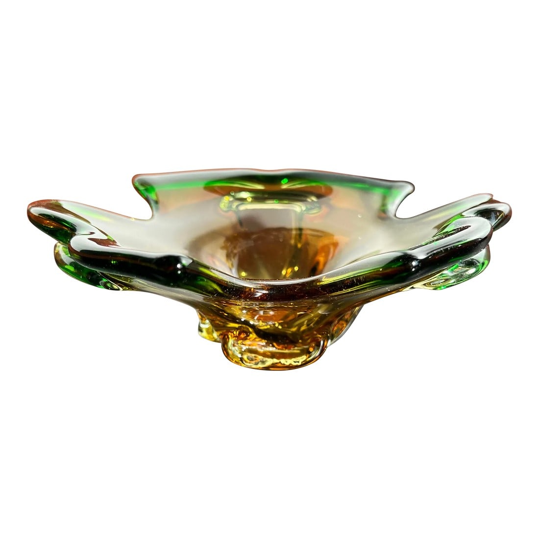 Vintage Mid Century Modern Italian Murano Art Glass Sommerso Bowl / Catchall: Stunning vintage mid century modern Murano art glass bowl with a beautiful amber into green transition and a wonderful form! It measures 8 1/2" in diameter and 2 3/4" in height. It is in very good vin