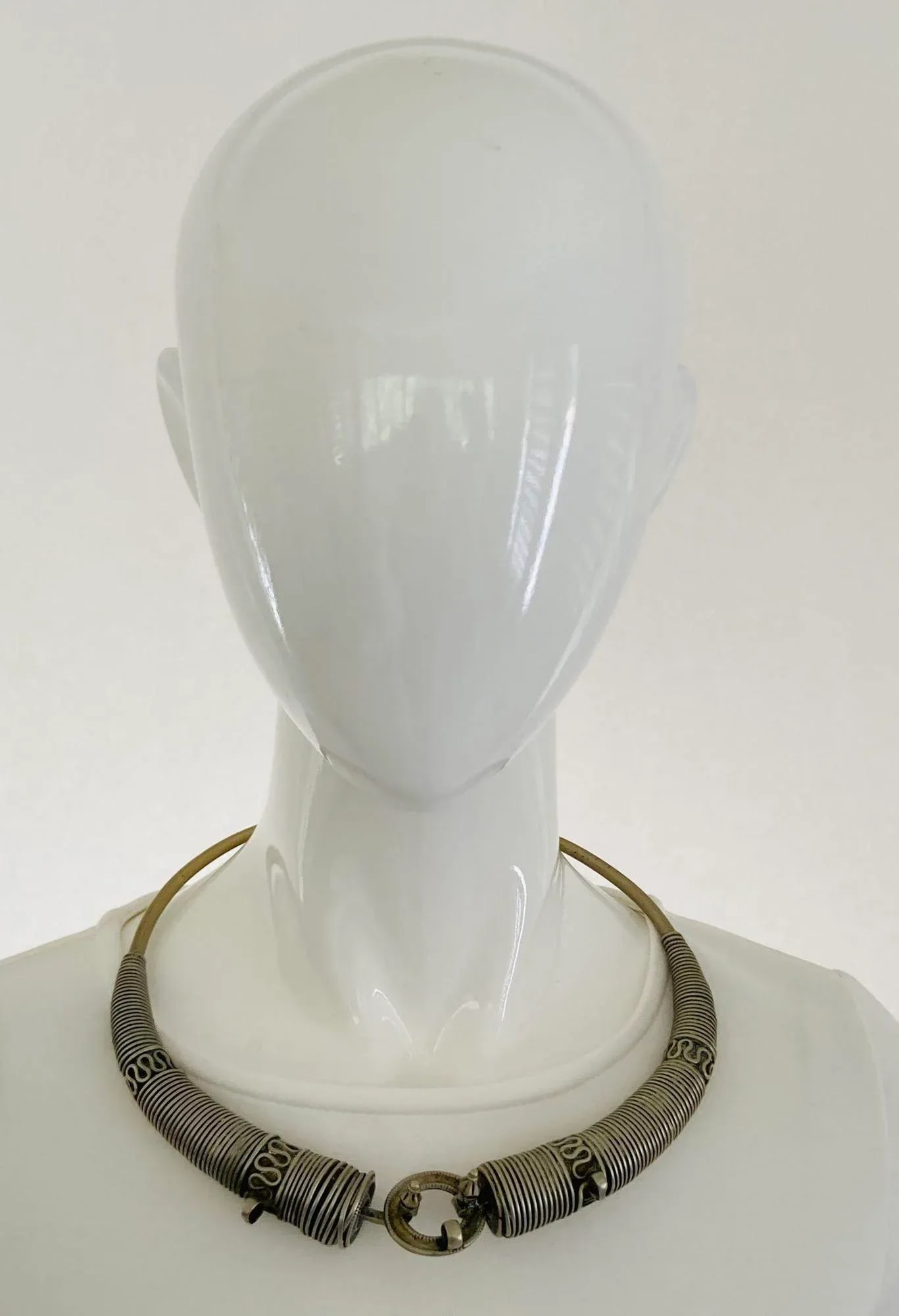 Traditional Silver Torque Necklace Chocker From Rajasthan India - 3