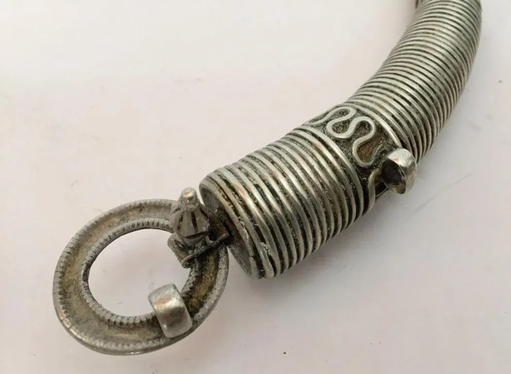 Traditional Silver Torque Necklace Chocker From Rajasthan India - 6