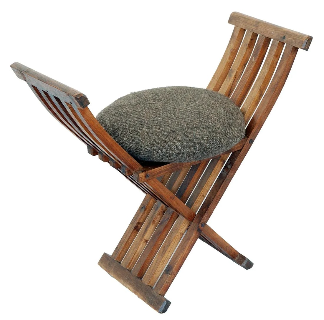 1970s Vintage Handcrafted Folding Peruvian Chair - 6