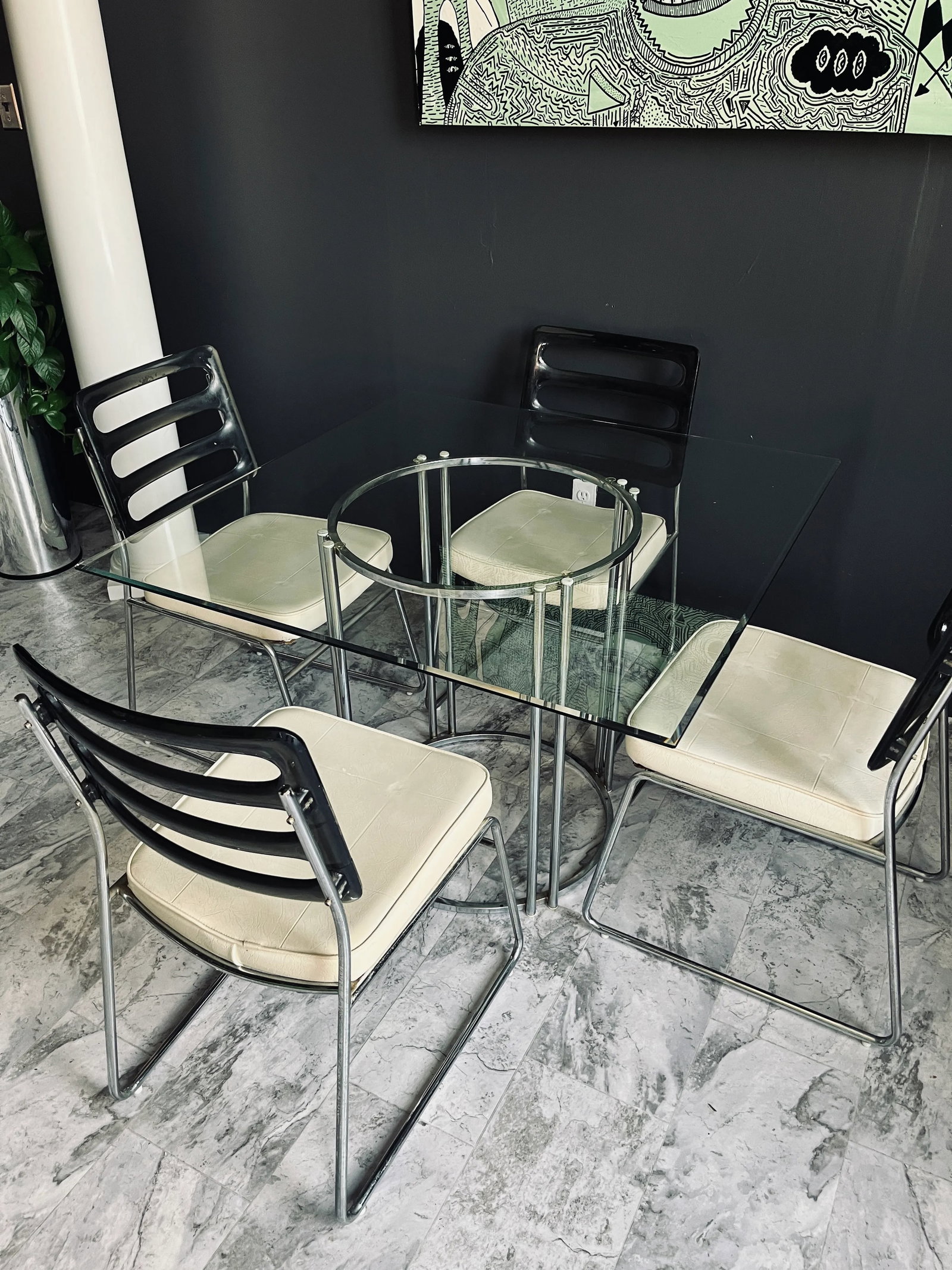 Motivated Seller: 1980s Postmodern Chromcraft Lucite Dinette - 6